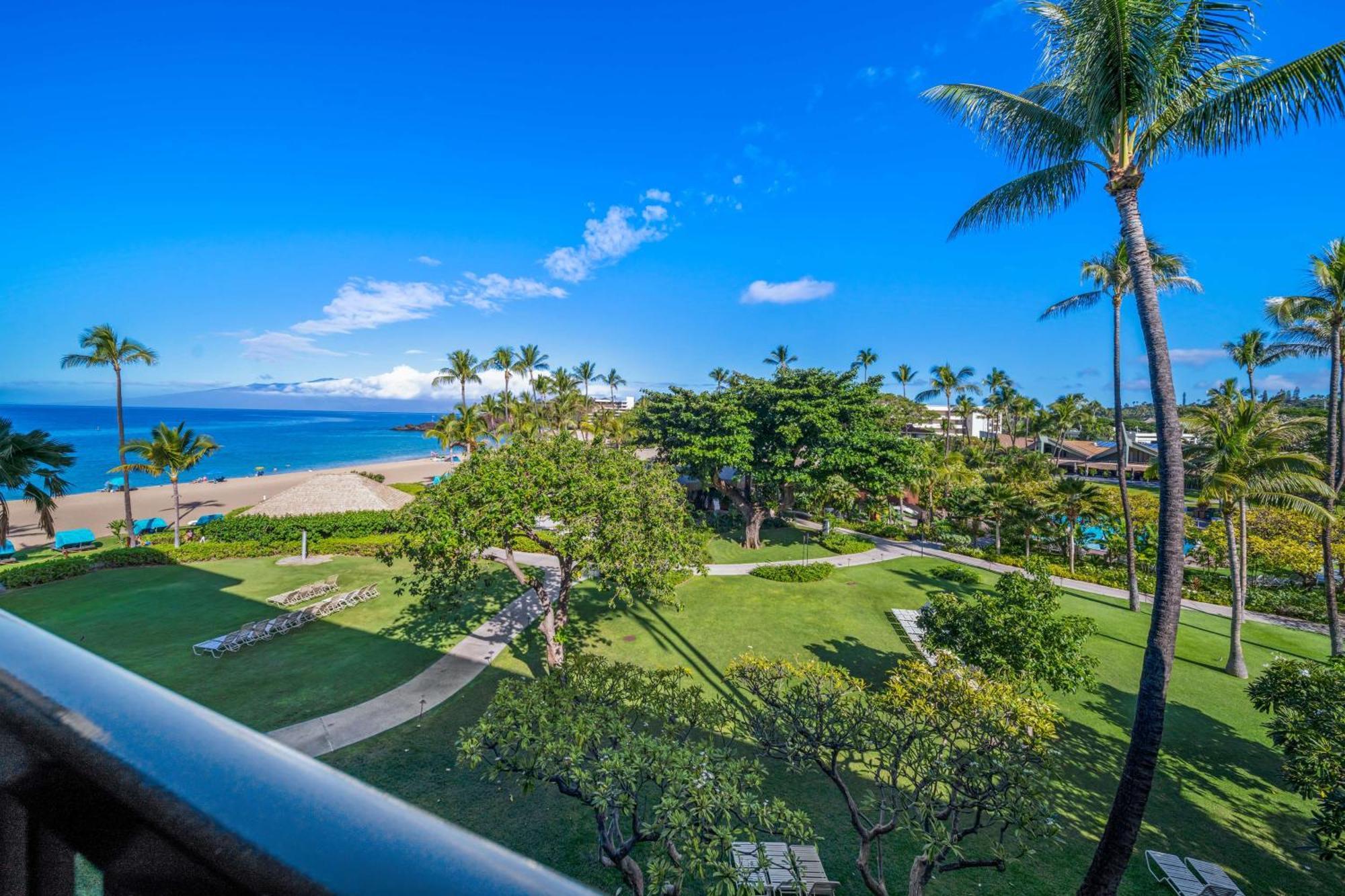 Outrigger Kaʻanapali