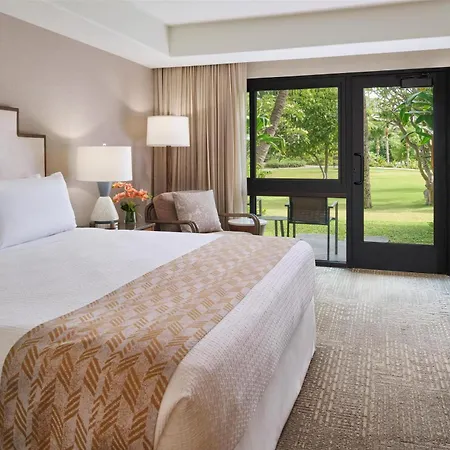 Outrigger Kaʻanapali Beach Resort Kaanapali Exterior photo